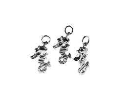 1 Handmade Pewter Charms Seahorses 16mm